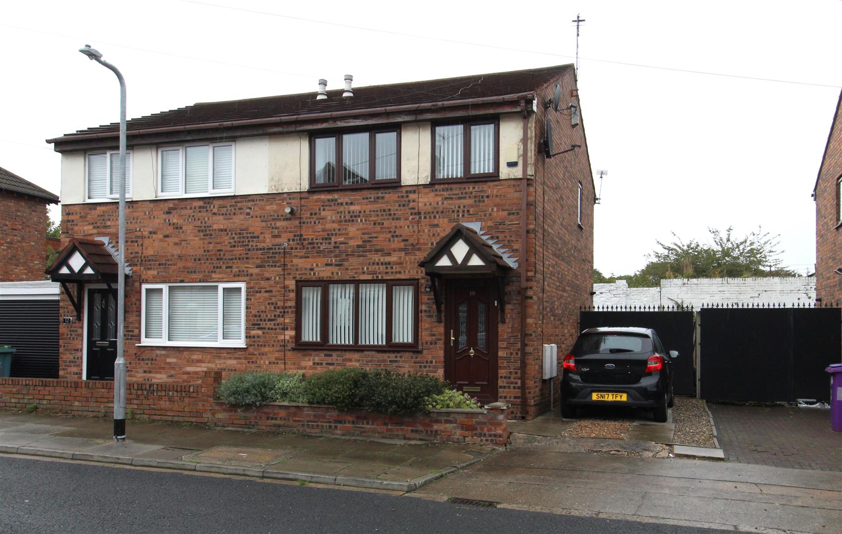 Property Details Estate Agents, Aintree, Liverpool Grosvenor